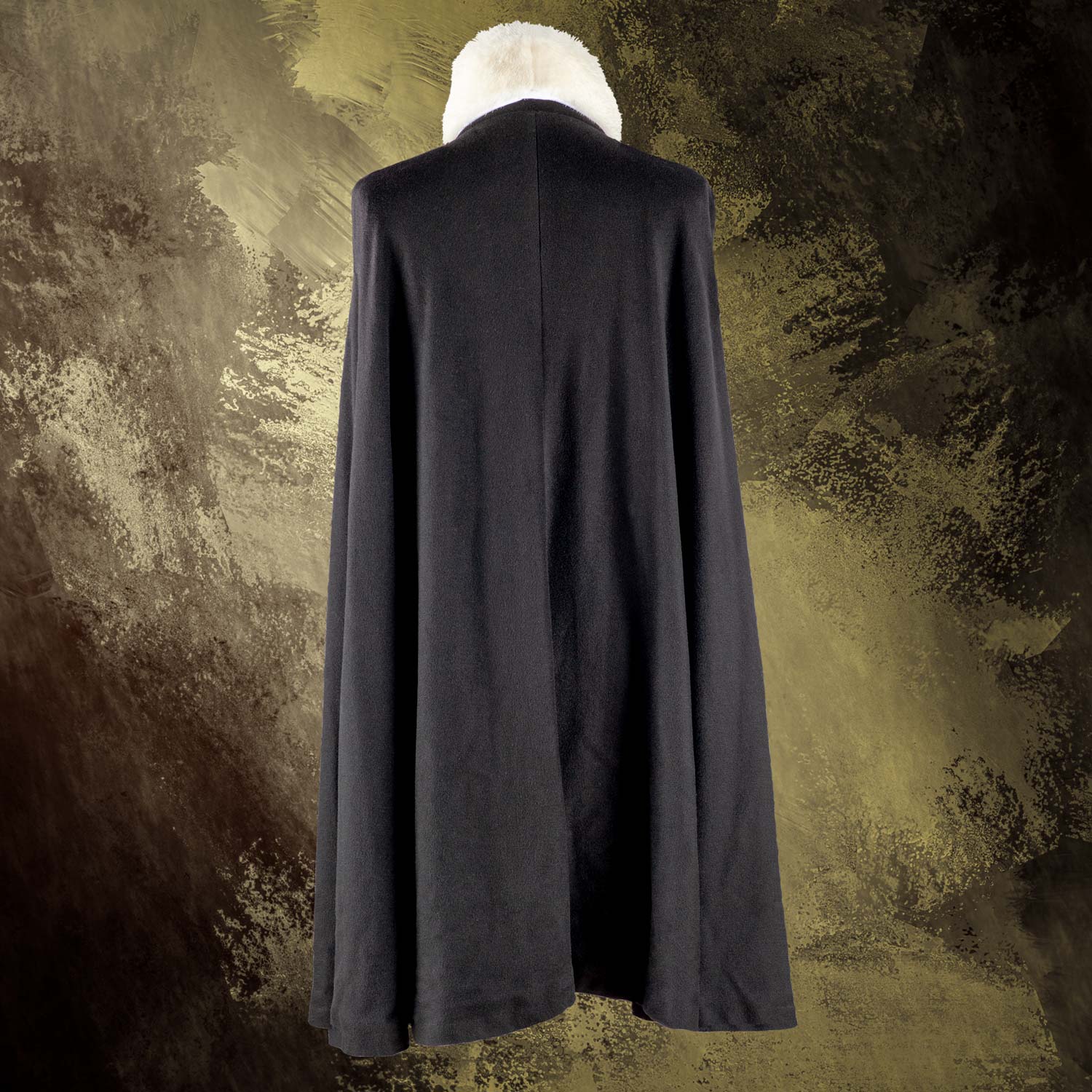 London-cape-black-pavoni-vaganti (1) London-cape-black-pavoni-vaganti (1)